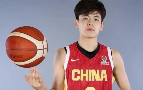 kaiyun-接棒！杨舒予成为中国女篮新队长